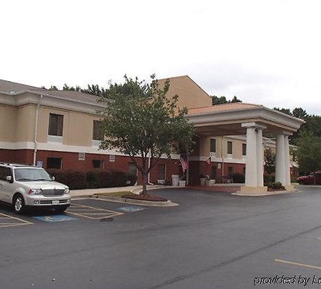 Quality Inn & Suites Decatur - Atlanta East Lithonia Exterior photo