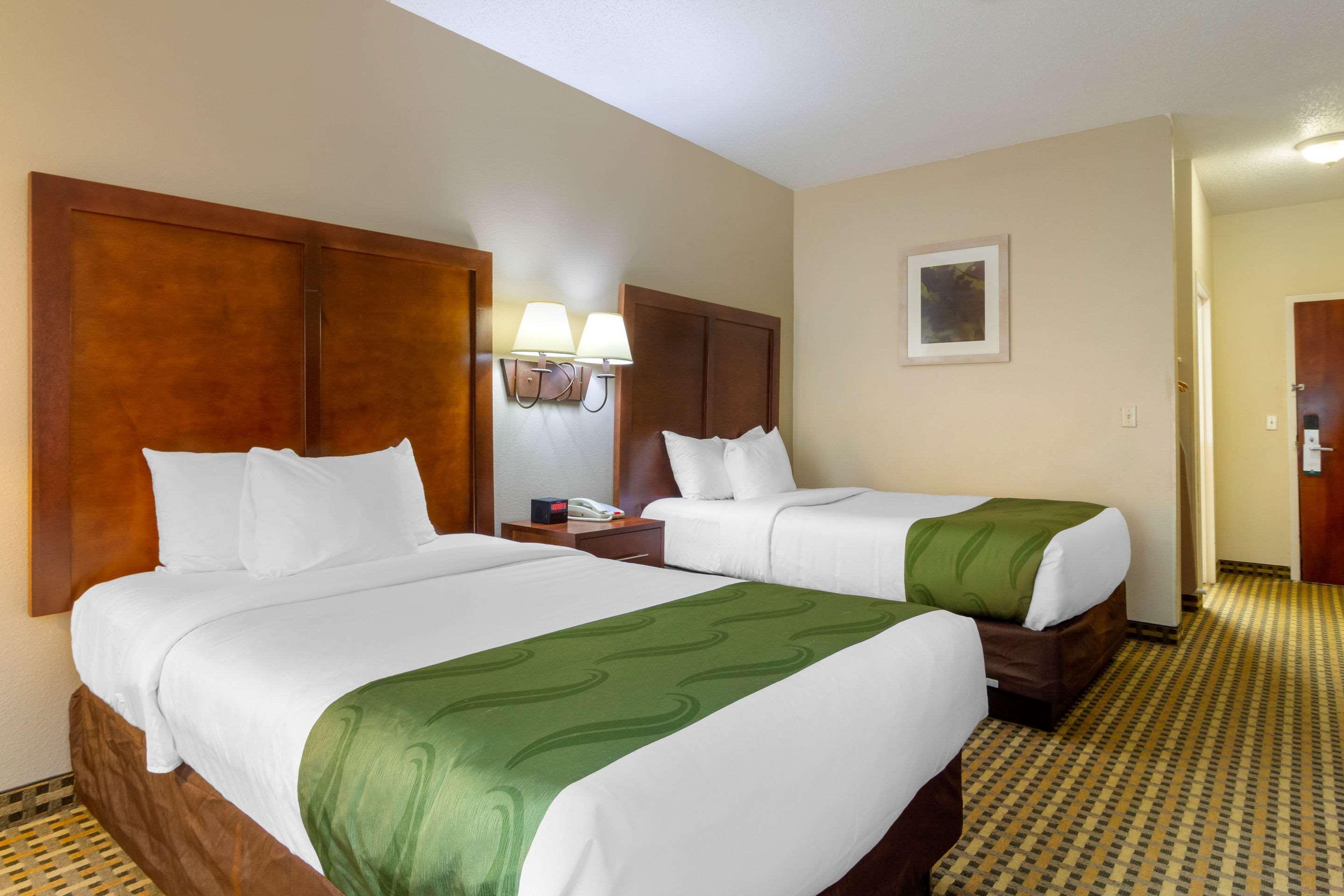 Quality Inn & Suites Decatur - Atlanta East Lithonia Exterior photo